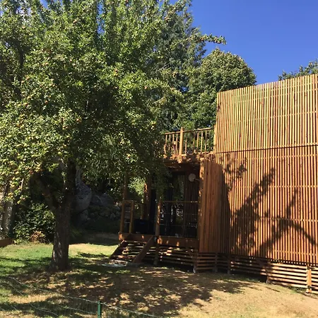 Lou Aubrac Aux Portes De L'aubrac Casa de Férias Saint-Laurent-de-Muret